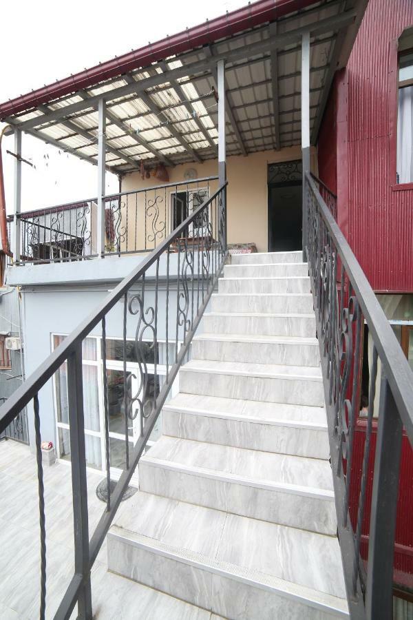 Makvalas Apartment In Batumi Centre Ngoại thất bức ảnh